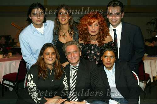 veldhoven 12 januari 2003
Hans Breukhoven en Connie Breukhoven met gezin
