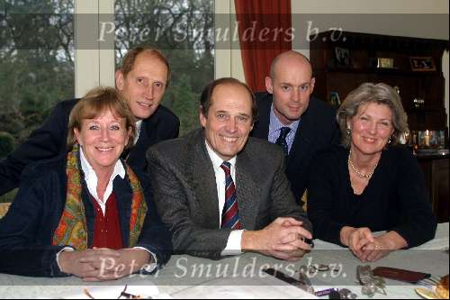 Eindhoven 13 Januari 2003
Frits Philips Jr. met vrouw met een gedeelte van hun personeel