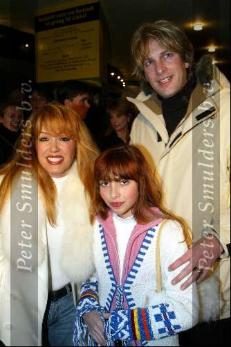 Amsterdam 13 januari 2003
Premiere 8 Miles 
Patricia Paay Adam Curry en dochter