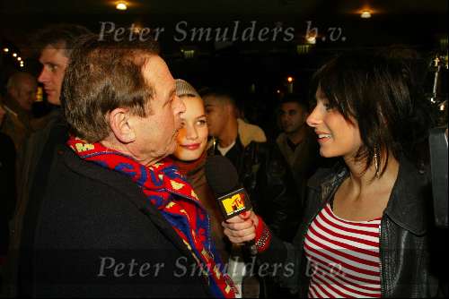 Amsterdam 13 januari 2003
Premiere 8 Miles 
Ruud v Hemert met dochter