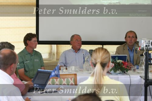 Zandvoort, 18 Juli 2006
KLM Dutch Open 2006 Persconferentie op de Kennemer Golfclub
Maarten Lafeber, een van de deelnemers tijdens de perspresentatie samen met Daan Slooter en Robbie v Erven Dorens