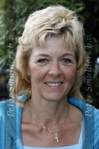 Alphen aan de Rijn 9 juli 2007
Annie Schilder en haar dochter Anja voor metamorfose bij L oreal door kapper Ad Peters.