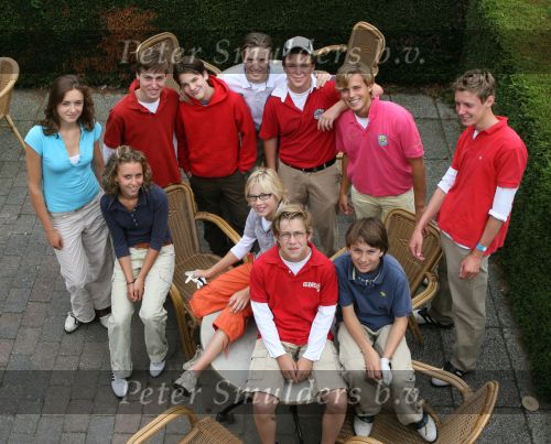 Eindhoven, 29 Juni 2007
Junior Smulders met het jeugdteam van de Eindhovensche Golf
