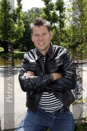 Amsterdam 10 juli 2007
Najaarspresentatie sbs6 in het filmmuseum in het vondelpark. Erik v d Hoff