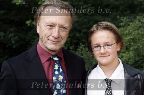 Bloemendaal 10 juli 2007
Premiere Harry Potter in openlucht theater. Hidde Maas met zoon Taam