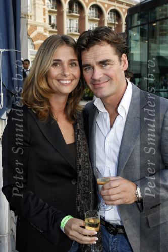 Scheveningen 1 juli 2007
Optreden van il divo bij het kurhaus georganiseerd door het holland casino. Jeroen v d Boom met vriendin