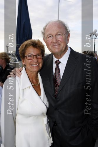 Scheveningen 1 juli 2007
Optreden van il divo bij het kurhaus georganiseerd door het holland casino.  
Joop v d Ende met zijn vrouw Janine