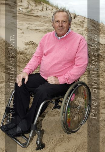 Bergen aan Zee 4 juli 2007
Tros zomerfeesten in bergen aan zee. Koos Alberts in rolstoel