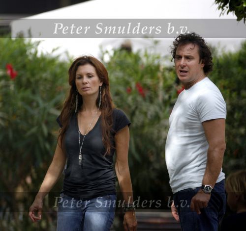 Ibiza 8 juli 2007
Marco Borsato en Leontine Borsato op vakantie met hun kinderen Luca Senna en Jada op ibiza.