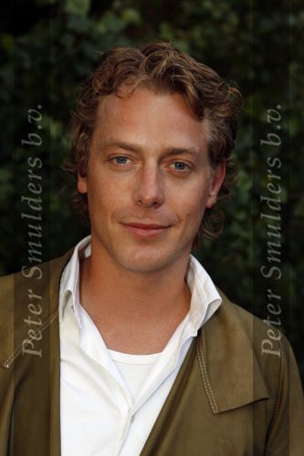 Bloemendaal 10 juli 2007
Premiere Harry Potter in openlucht theater.
Aanwezig heel veel acteurs van ONM en GTST. Mark v Eeuwen
Peter Smulders bv