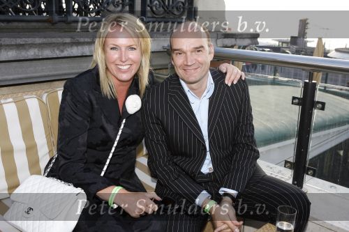 Scheveningen 1 juli 2007
Optreden van il divo bij het kurhaus georganiseerd door het holland casino. Monique Collignon met man