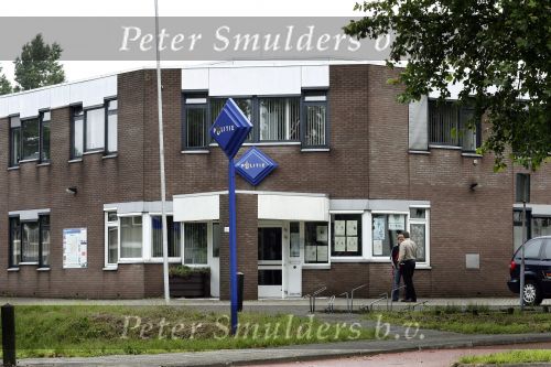 Ijselstein 5 juli 2007
Karl Noten arriveert bij zijn kantoor  de dag na zijn veroordeling. politieburo