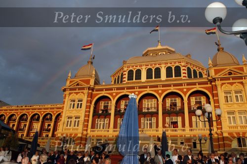 Scheveningen 1 juli 2007
Optreden van il divo bij het kurhaus georganiseerd door het holland casino.  
regenboog