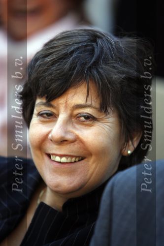 Scheveningen 1 juli 2007
Rita Verdonk met man en beveiliging bij optreden il divo georganiseerd door het holland casino.