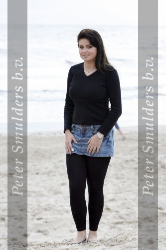 Bergen aan Zee 4 juli 2007
Roxeanne Hazes bij Tros zomerfeesten met Rachel Thomas Berge en Gerard Joling.