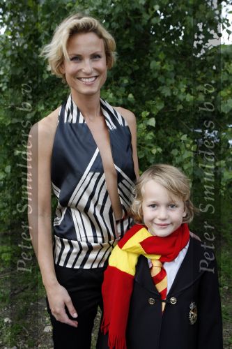 Bloemendaal 10 juli 2007
Premiere Harry Potter in openlucht theater.Sjimmy Bruijninckx met zoontje