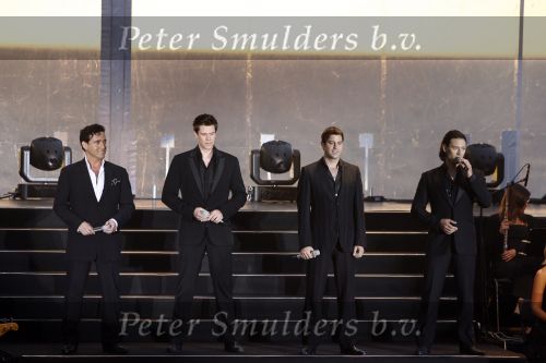 Scheveningen 1 juli 2007
Optreden van il divo bij het kurhaus georganiseerd door het holland casino.