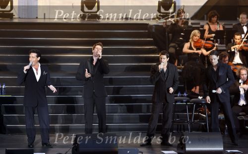 Scheveningen 1 juli 2007
Optreden van il divo bij het kurhaus georganiseerd door het holland casino.