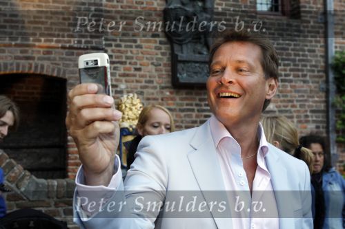 Muiden 18 mei 2010
Presentatie Spamalot met Johnny Kraaykamp jr Paul Groot Owen Schoemacher en Linda Wagemakers. Albert Verlinde produceert het.
Peter Smulders bv