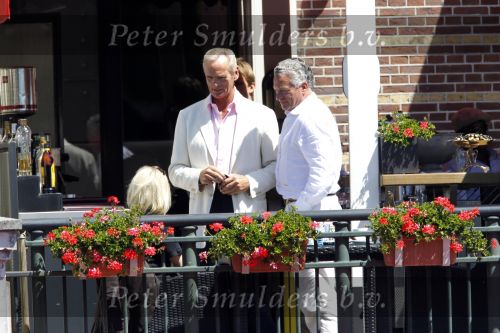 Amsterdam 4 juni 2010
Bram Moszkowicz en Eva Jinek lunchen bij het Amstel hotel en lopen daarna verliefd naar hun auto\'s.
Peter Smulders bv