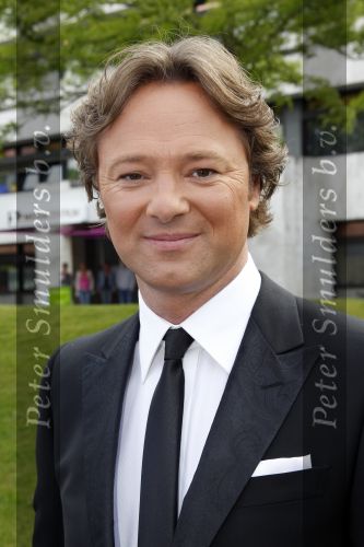 Hilversum 7 juni 2010
Uitreiking Johnny Kraaykamp Musical awards in studio 21/22 Frits Sissing
Peter Smulders bv