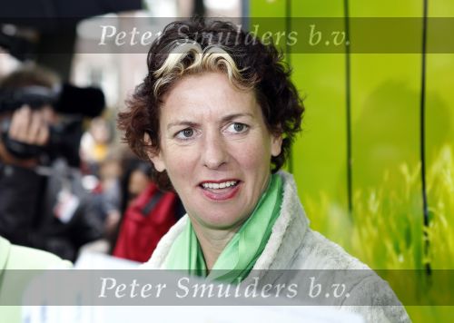 Den Haag 27 mei 2010
Prinses Irene Jozias v Aartsen en Gerdi Verbeet openen fototentoonstelling bij de hofvijver bij het binnenhof.
Peter Smulders bv