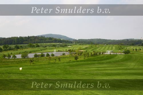 Praag, Golf Perstrip NVGJ naat Tjechie
Golfbaan en Clubhuis Konopiste Tjechie
Foto Peter Smulders BV
