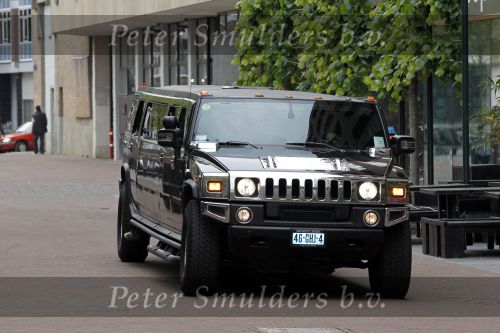 Rotterdam 27 mei 2010
Trouwen Royston Drenthe in rotterdam met Daisy. Hummer limo
Peter Smulders bv