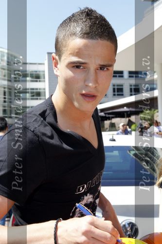 Amsterdam 4 juni 2010
Spelers Nederlands elftal melden zich bij het Hilton Hotel voor de laatste vriendschappelijke wedstrijd voor het WK.
Ibrahim Afellay