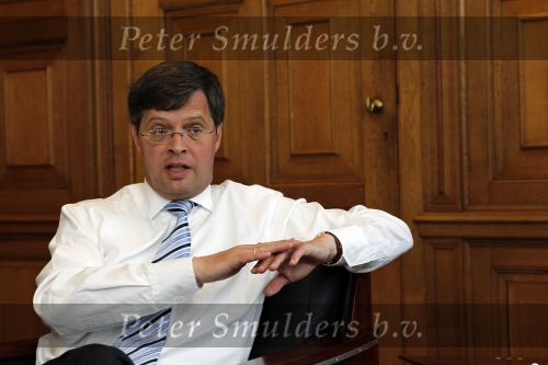 Den Haag 25 mei 2010
Karel Hille interviewt Jan Peter Balkenende in het torentje.
Peter Smulders bv