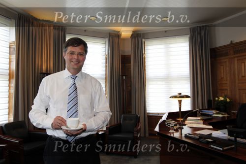 Den Haag 25 mei 2010
Karel Hille interviewt Jan Peter Balkenende in het torentje.
Peter Smulders bv