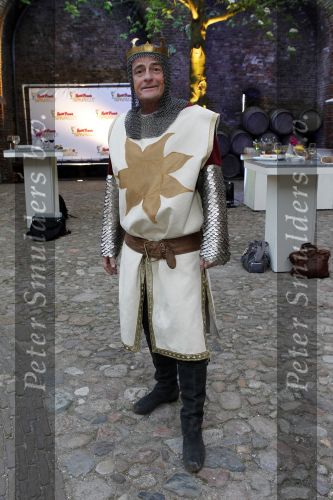 Muiden 18 mei 2010
Presentatie Spamalot met Johnny Kraaykamp jr Paul Groot Owen Schoemacher en Linda Wagemakers. Albert Verlinde produceert het.
Peter Smulders bv