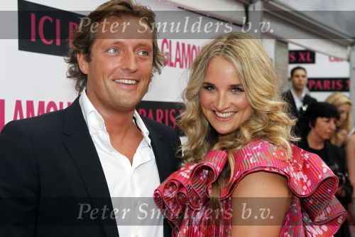 Amsterdam 8 juni 2010
Uitreiking Glammies in Paradiso. Lieke v Lexmond en haar vriend Jeroen Kool
Peter Smulders bv