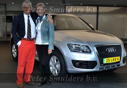 Ingolstadt, 11 Mei 2010
Audi Forum levering Audi Q5 samen met Ingeborg Smulders en Wilma en Marti v Helvoort
Foto Peter Smulders BV