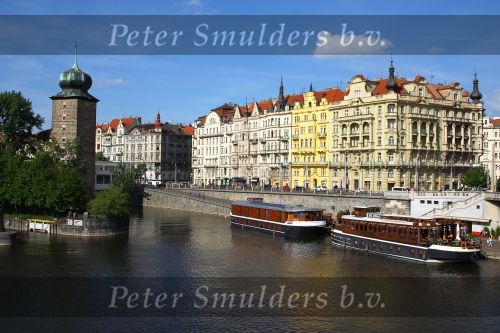 Praag, Golf Perstrip NVGJ naat Tjechie

Foto Peter Smulders BV