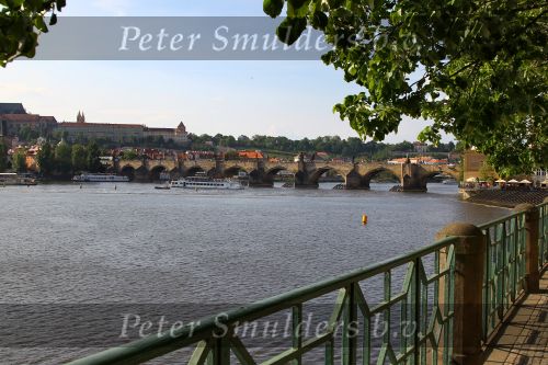 Praag, Golf Perstrip NVGJ naat Tjechie

Foto Peter Smulders BV