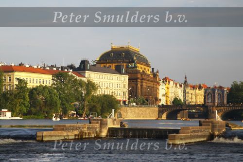 Praag, Golf Perstrip NVGJ naat Tjechie

Foto Peter Smulders BV