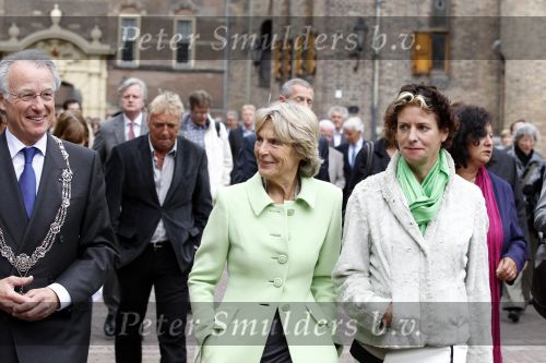Den Haag 27 mei 2010
Prinses Irene Jozias v Aartsen en Gerdi Verbeet openen fototentoonstelling bij de hofvijver bij het binnenhof.
Peter Smulders bv