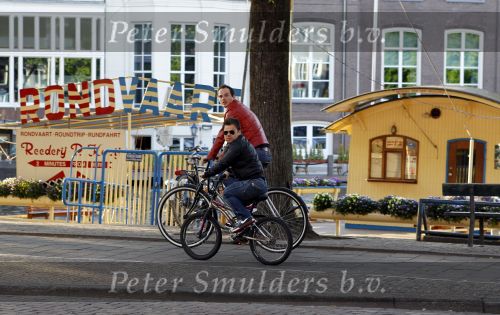 Amsterdam 25 mei 2010
Roel v Velzen op de fiets.
Peter Smulders bv