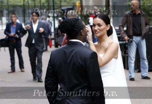 Rotterdam 27 mei 2010
Trouwen Royston Drenthe in rotterdam met Daisy.
Peter Smulders bv