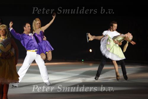 Rotterdam 25 oktober 2007
Premiere Holiday on ice in ahoy. Geert Hoes en Sitah doen mee in de show
Peter Smulders bv