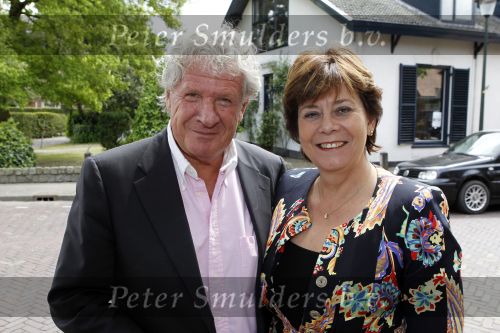 Blaricum 17 mei 2010
Presentatie boek van Willibrord Frequin bij moeke spijstra. Willibrord met Rita Verdonk
Peter Smulders bv