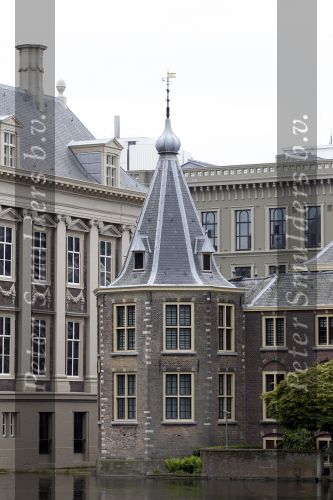 Den Haag 27 mei 2010
Prinses Irene Jozias v Aartsen en Gerdi Verbeet openen fototentoonstelling bij de hofvijver bij het binnenhof. het torentje
Peter Smulders bv