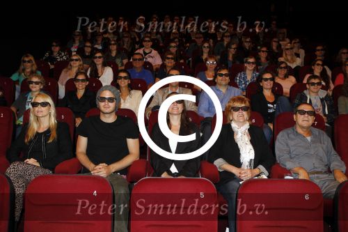 Amsterdam 14 juli 2011
Premiere commercial Wicked met in de hoofdrollen Chantal janzen Jim Bakkum Willemijn Verkaik Bill van Dijk en Pamela Teves.
Peter Smulders bv