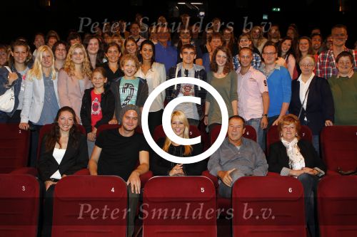 Amsterdam 14 juli 2011
Premiere commercial Wicked met in de hoofdrollen Chantal janzen Jim Bakkum Willemijn Verkaik Bill van Dijk en Pamela Teves.
Peter Smulders bv