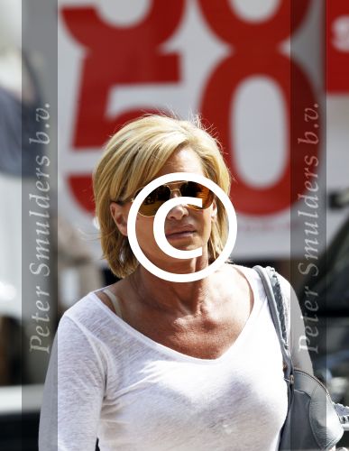 Amsterdam 5 juli 2011
Connie Breukhoven met nieuw kapsel.
Peter Smulders bv