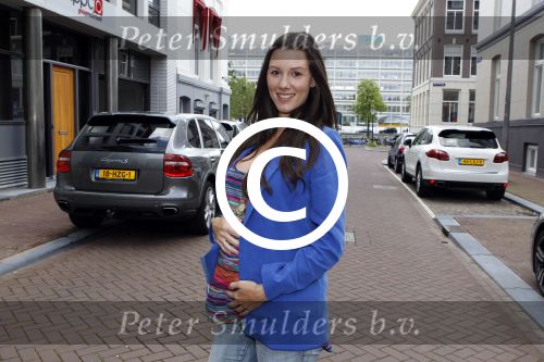 Amsterdam 23 juni 2011
Mom s moment georganiseerd door the class company bij Amsterdam city spa. Danielle v Aalderen zwanger
Peter Smulders bv