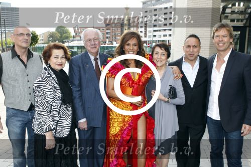 Rijswijk 20 juni 2011
Presentatie cd Patty Brard. patty Brard met vriend Antoine ouders en familie
Peter Smulders bv