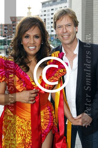 Rijswijk 20 juni 2011
Presentatie cd Patty Brard. Patty met vriend Antoine
Peter Smulders bv