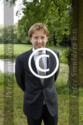 Breukelen 15 juni 2011
Haringparty op Neyenrode. Prins Floris v Vollenhoven
Peter Smulders bv